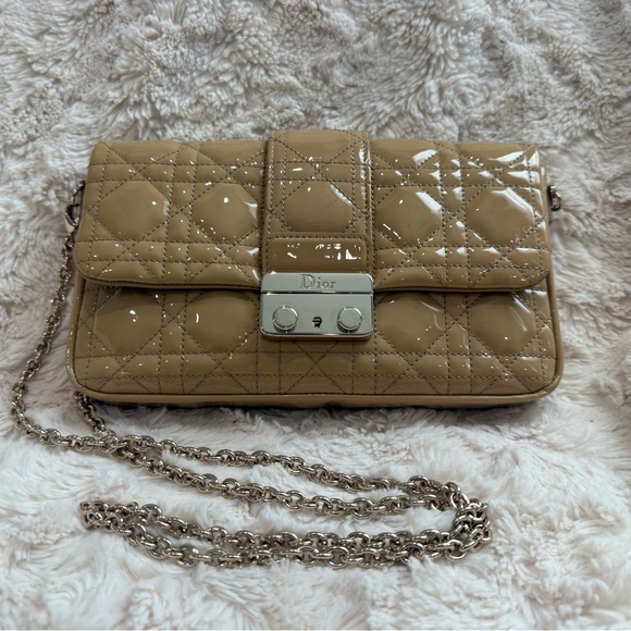 Christian Dior Miss Dior Promenade Pouch in Nude Beige Patent Cannage - Picture 1 of 6